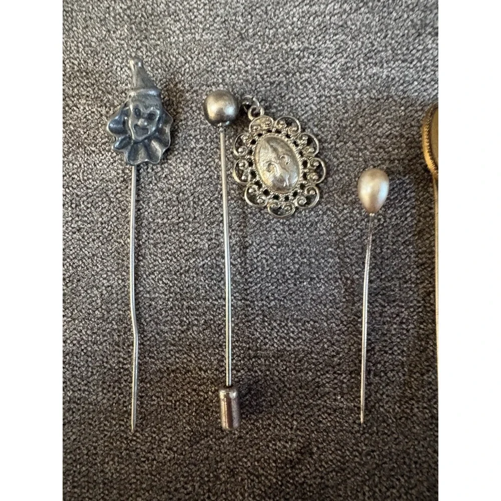 Lot Of 10 Vintage Stick Pins‎ Gold Tone, Silver Tone, Stone, Clown, Alpaca, MCM
